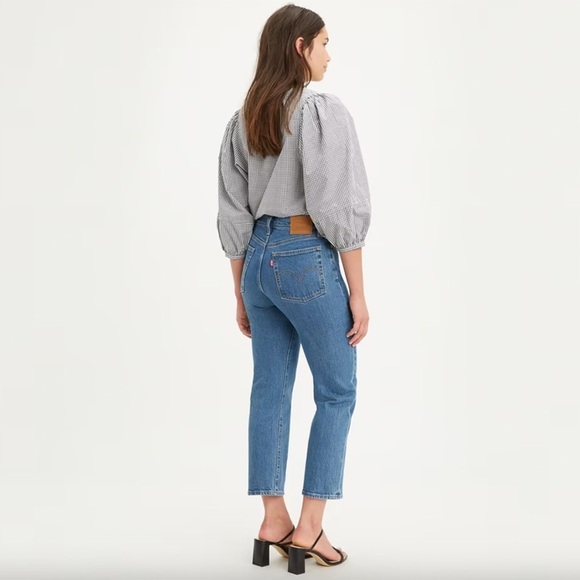 Levi's Premium - Wedgie Straight Fit - Jive Stonewash Medium Wash - Picture 3 of 13